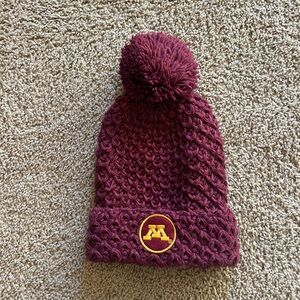 University of Minnesota Gophers knitted beanie/winter hat